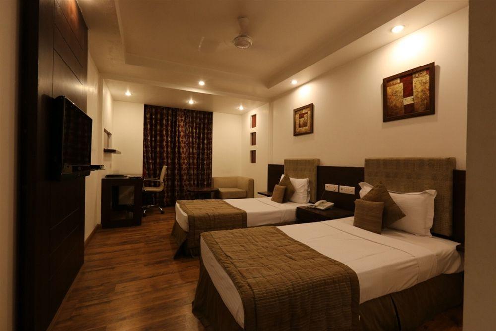 Hotel Le Roi Near New Delhi Railway Station Eksteriør billede