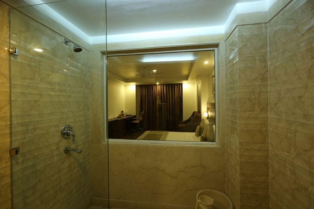 Hotel Le Roi Near New Delhi Railway Station Eksteriør billede