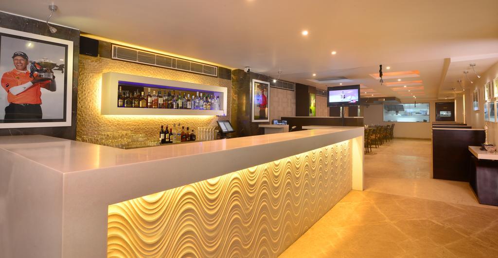 Hotel Le Roi Near New Delhi Railway Station Eksteriør billede